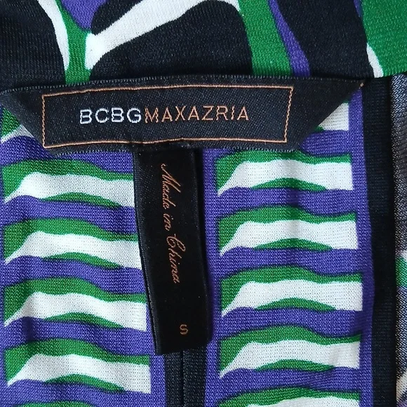 Women's Vibrant Geometric Print V-Neck Dress By BCBGMAXAZRIA. Size S - Picture 14 of 17